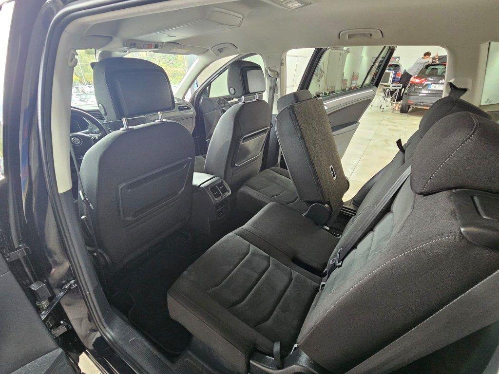Volkswagen Tiguan 2.0 TDI 150 CV ALLSPACE DSG R-Line 7 posti