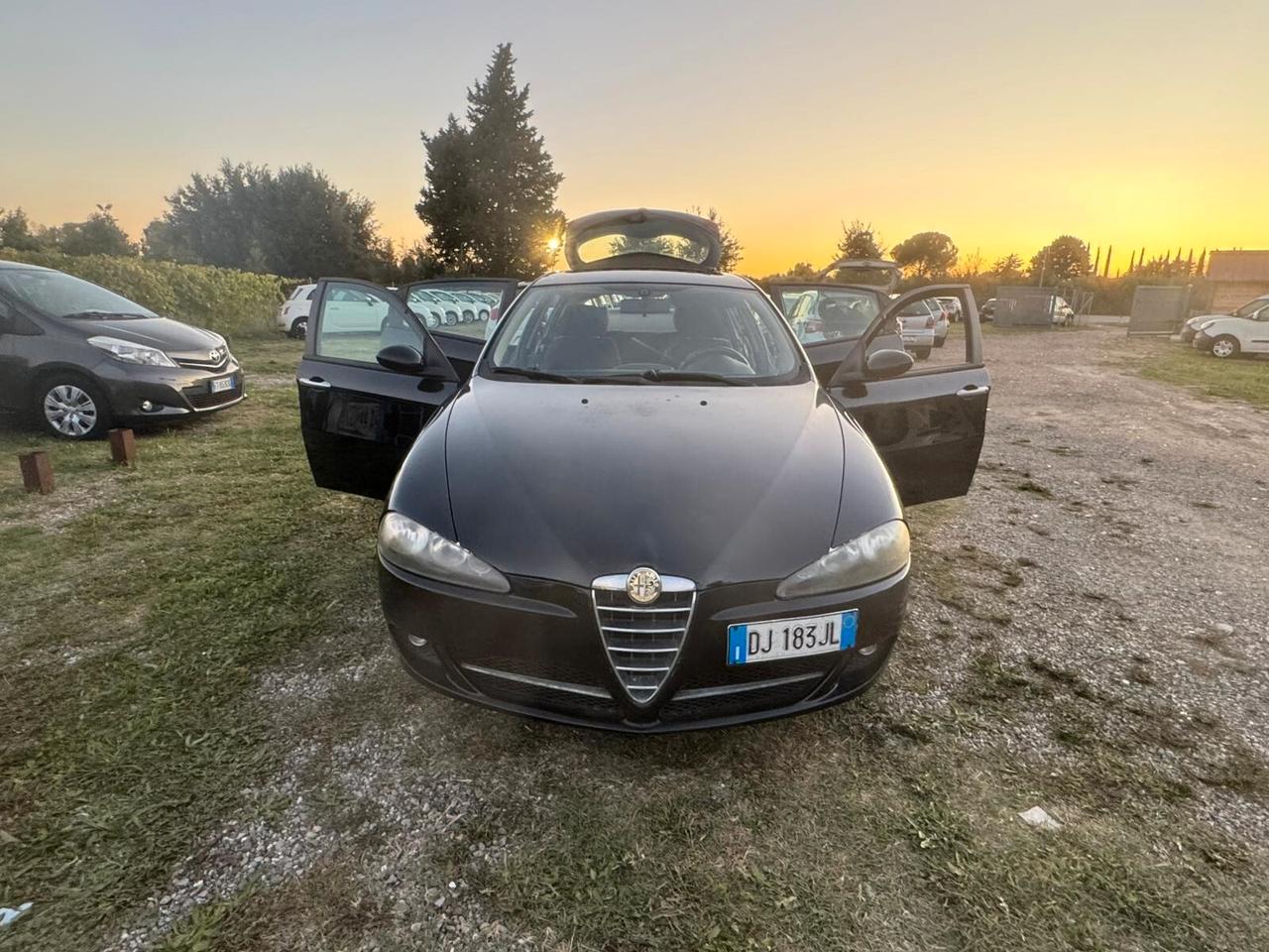 Alfa Romeo 147 1.6 Benz 5 porte SOLO 119.000 KM