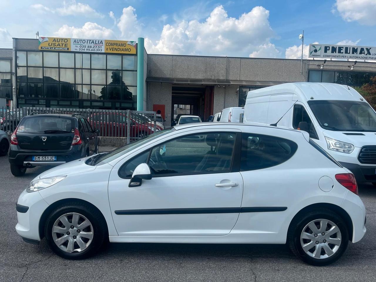 Peugeot 207 1.4 8V 75CV 3p. ECO GPL