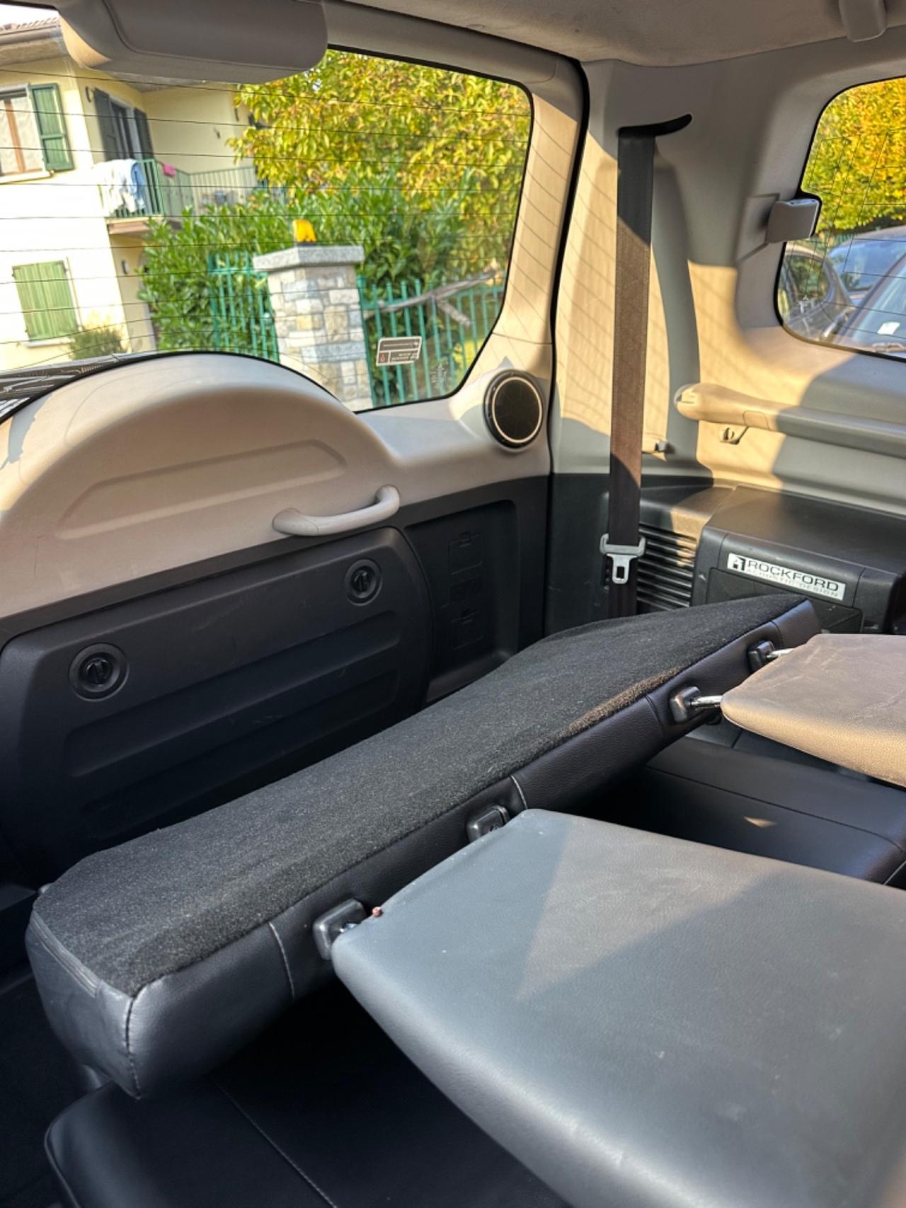 Mitsubishi PAJERO 3.2 DI-D 7POSTI TETTO 16V 5P INSTYLE