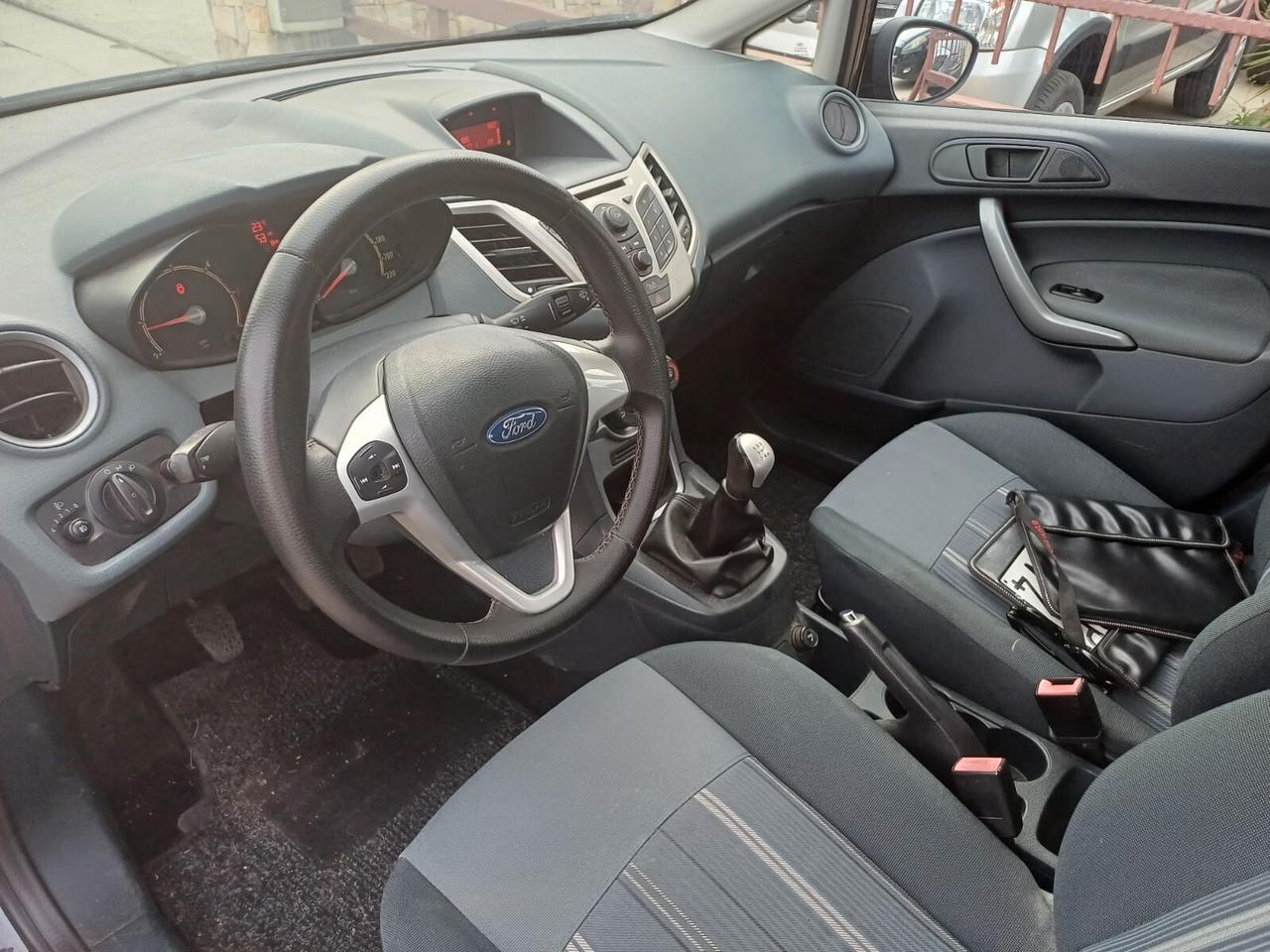 Ford Fiesta Fiesta+ 1.4 TDCi 68CV 5 porte
