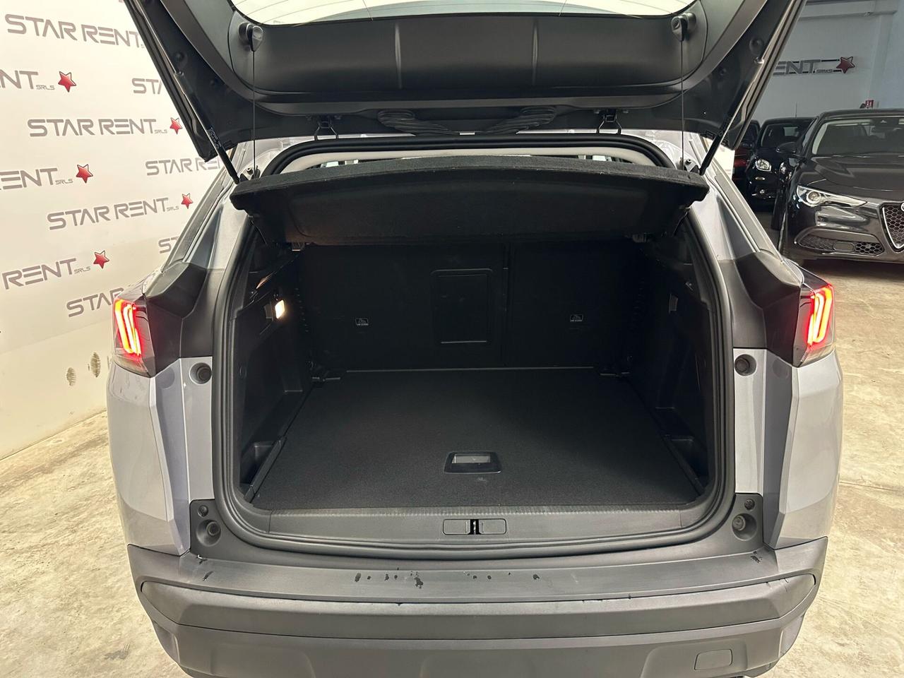 Peugeot 3008 BlueHDi 130 S&S EAT8 Active Business