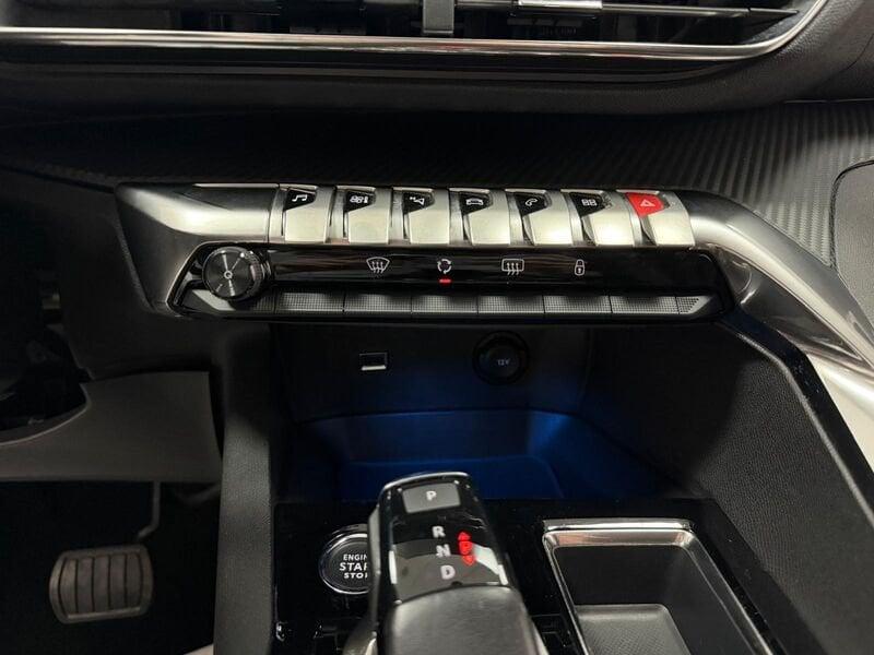 Peugeot 3008 PureTech Turbo 130 EAT8 S&S Active Pack