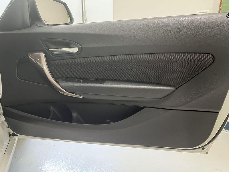 BMW Serie 2 Cabrio 220i Cabrio Advantage Steptronic