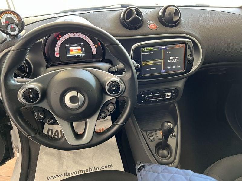 smart fortwo EQ Passion