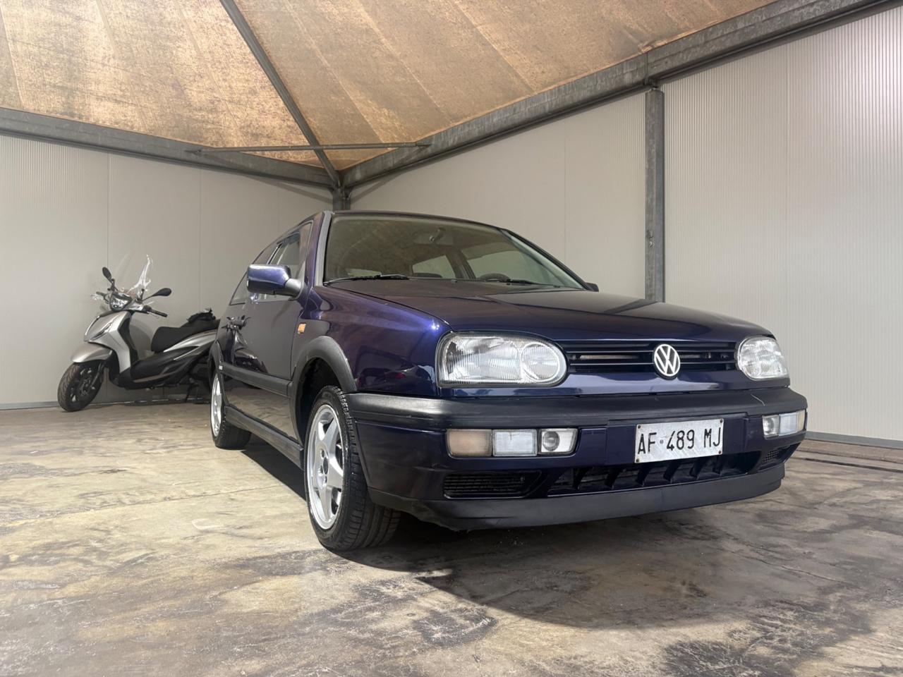 Volkswagen Golf 2.0 cat 3 porte GTI Edition