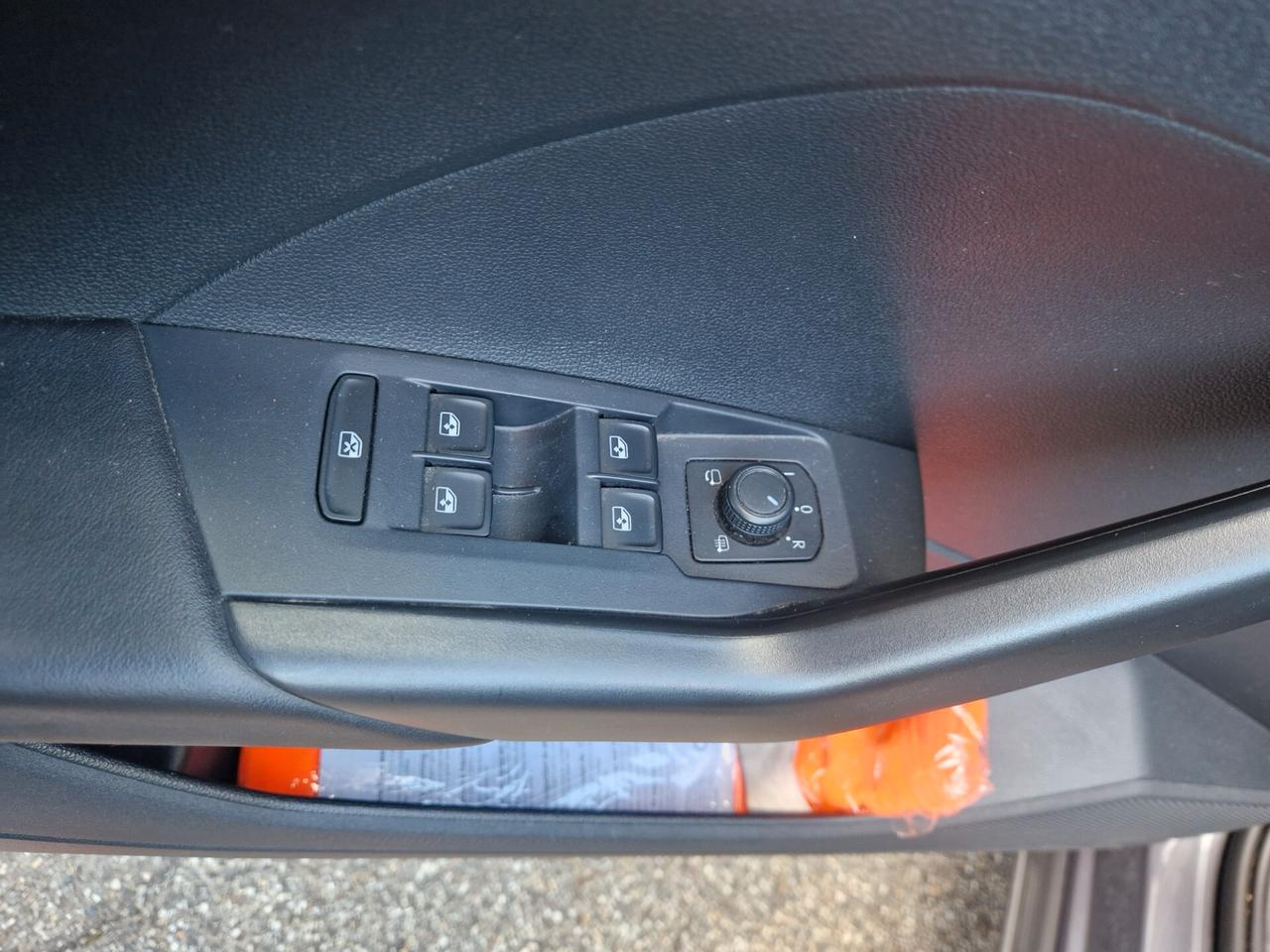 Volkswagen T-Cross 1.0 TSI Sport