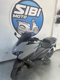 Yamaha T Max 560