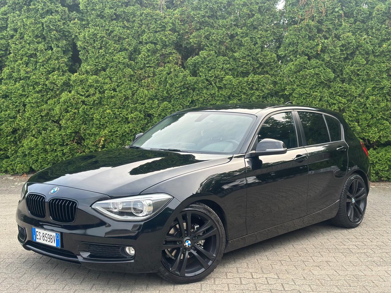 Bmw 116 116d 5p. Urban