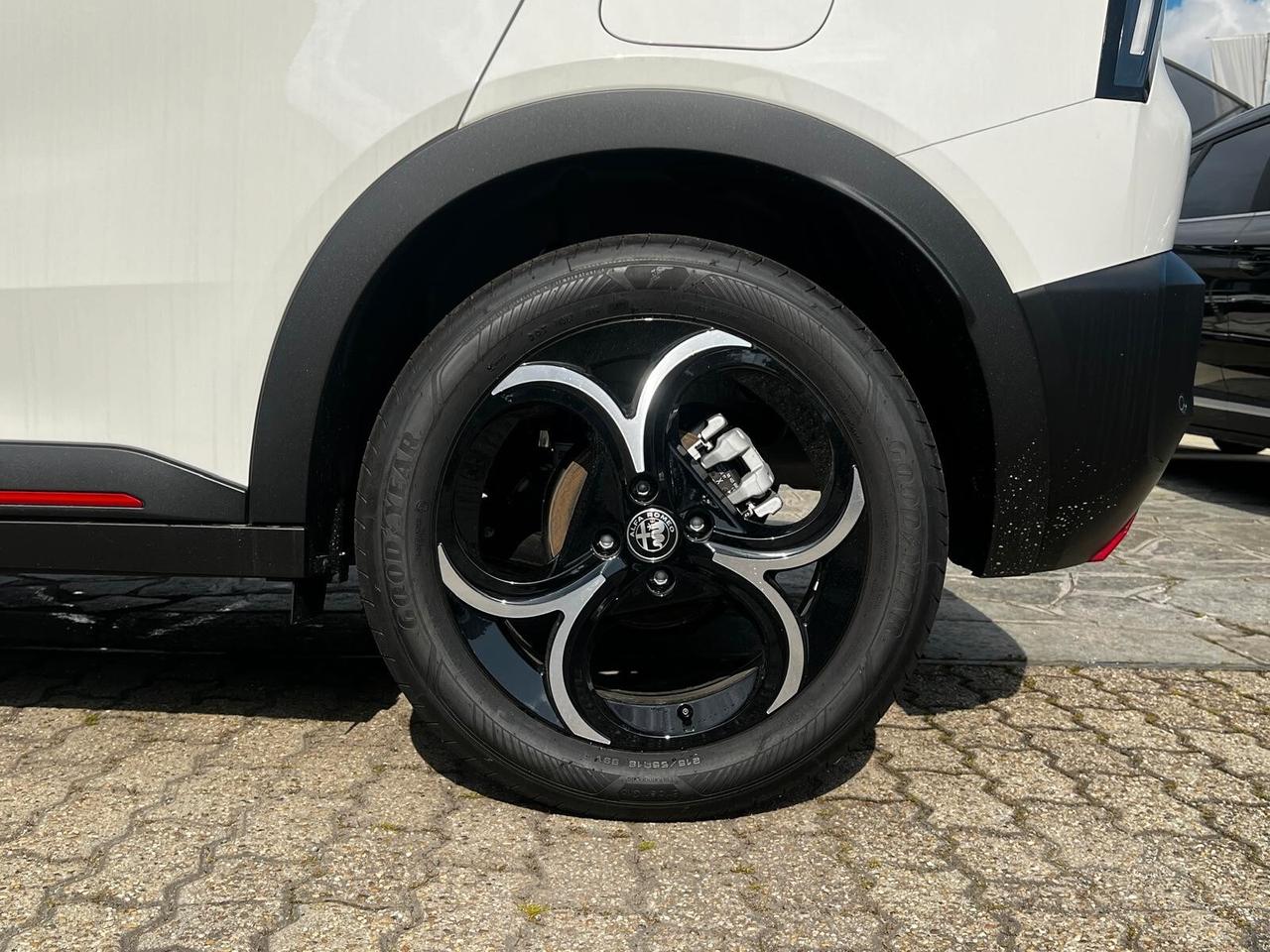 ALFA ROMEO Junior Junior 1.2 136 CV Hybrid eDCT...