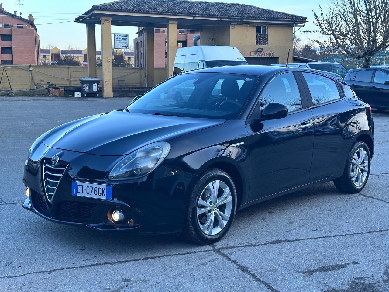 Alfa Romeo Giulietta 1.6 JTDm-2 105 CV Exclusive