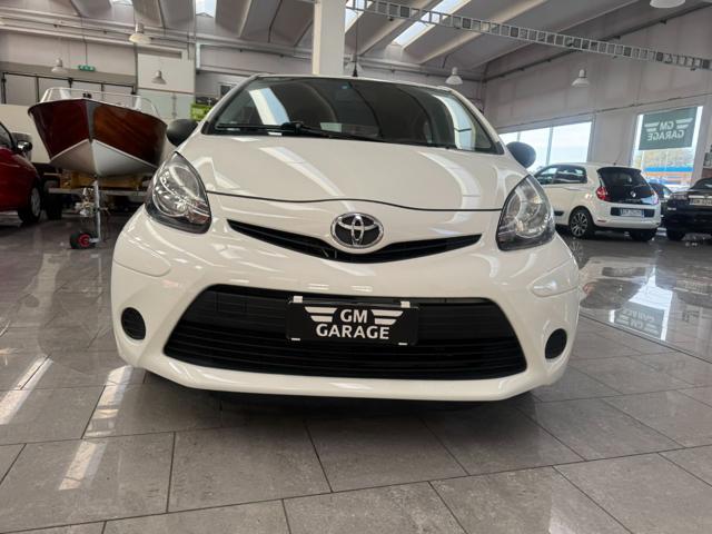 TOYOTA Aygo 1.0 12V VVT-i 5 porte Active Connect