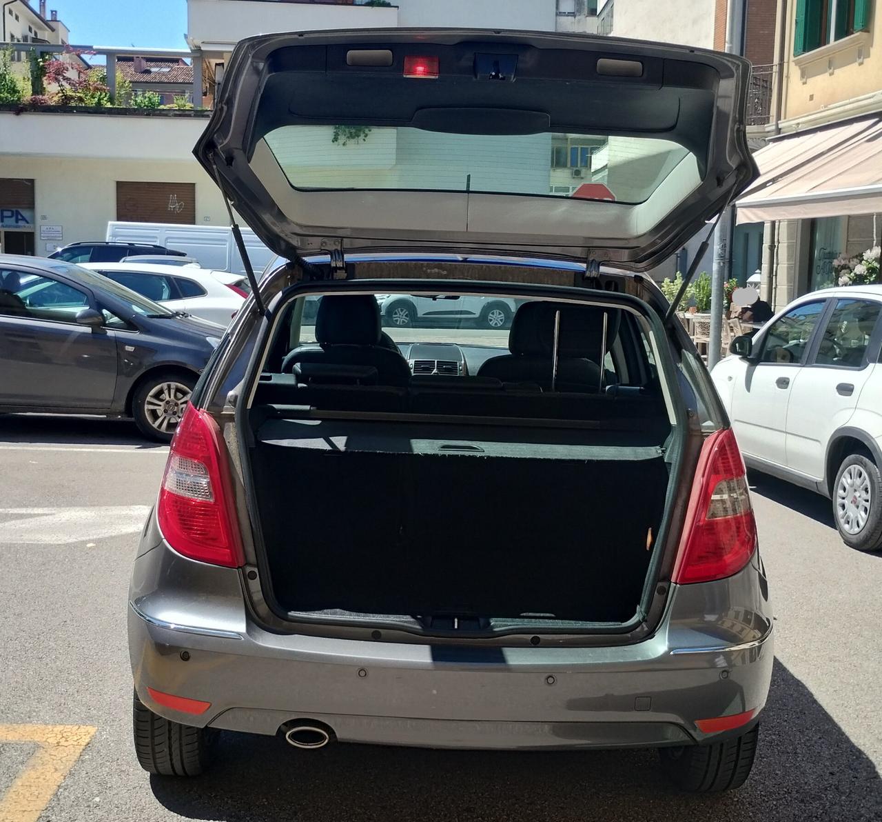 Mercedes-benz A 160 BlueEFFICIENCY
