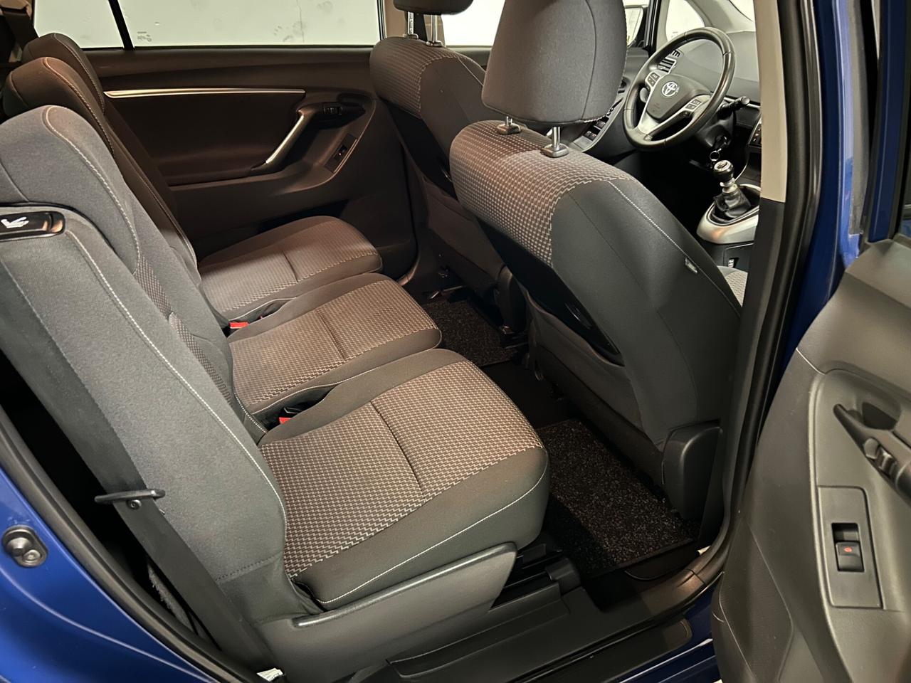 Toyota Verso 1.6 Active