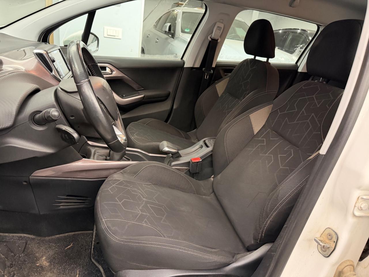 Peugeot 1.4 HDi 68CV Active