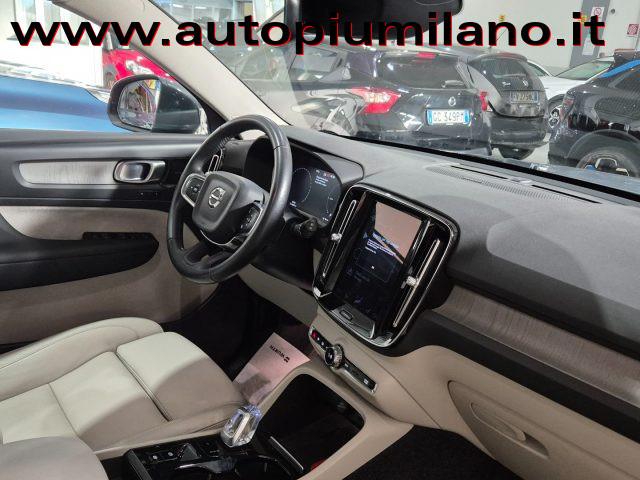 VOLVO XC40 T5 Recharge Plug-in Hybrid Inscription