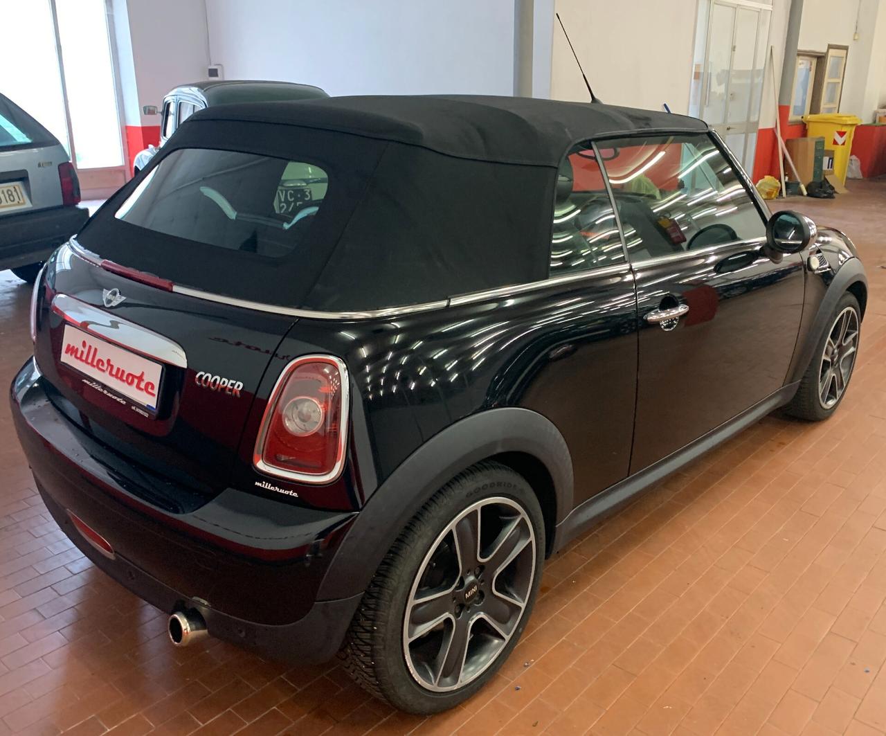 Mini 1.6 16V Cooper Cabrio