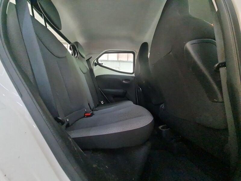 Toyota Aygo Connect 1.0 VVT-i 72 CV 5 porte x-play