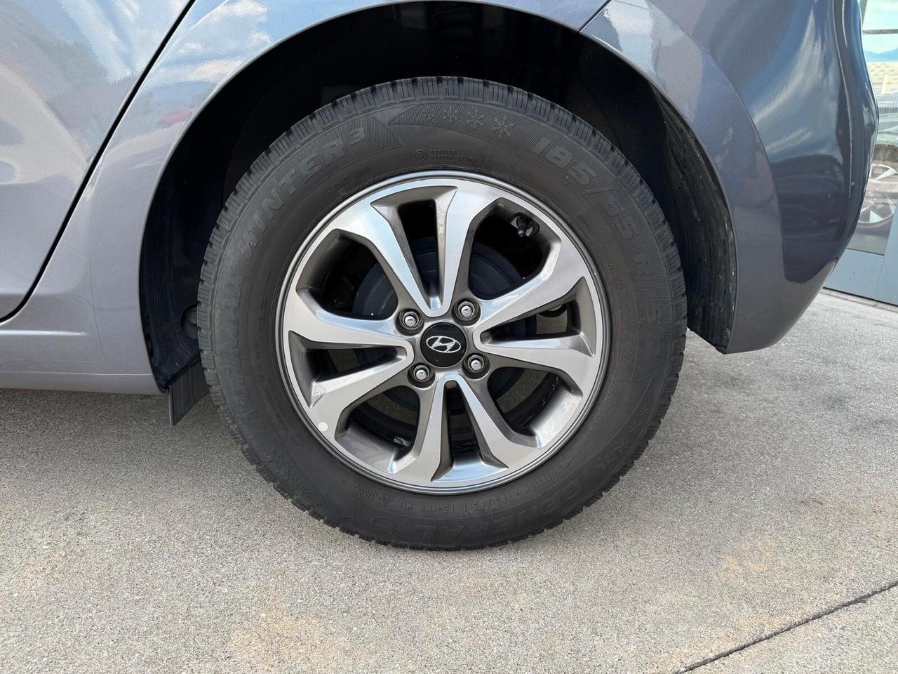 Hyundai i20 1.2 5 porte Tech