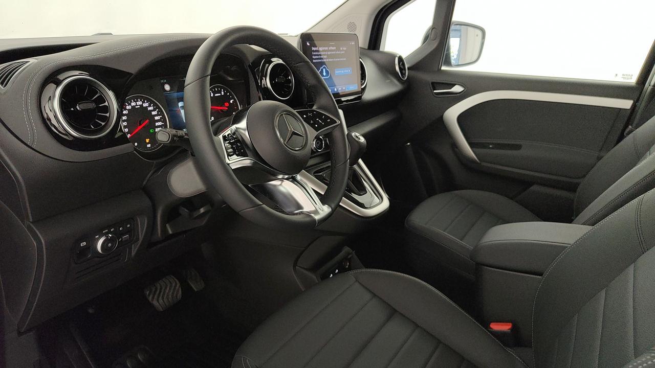 Mercedes-Benz Classe T 180 d