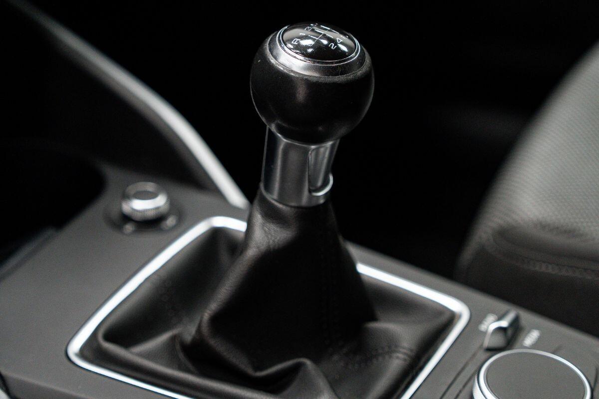 Audi Q2 30 TFSI Business