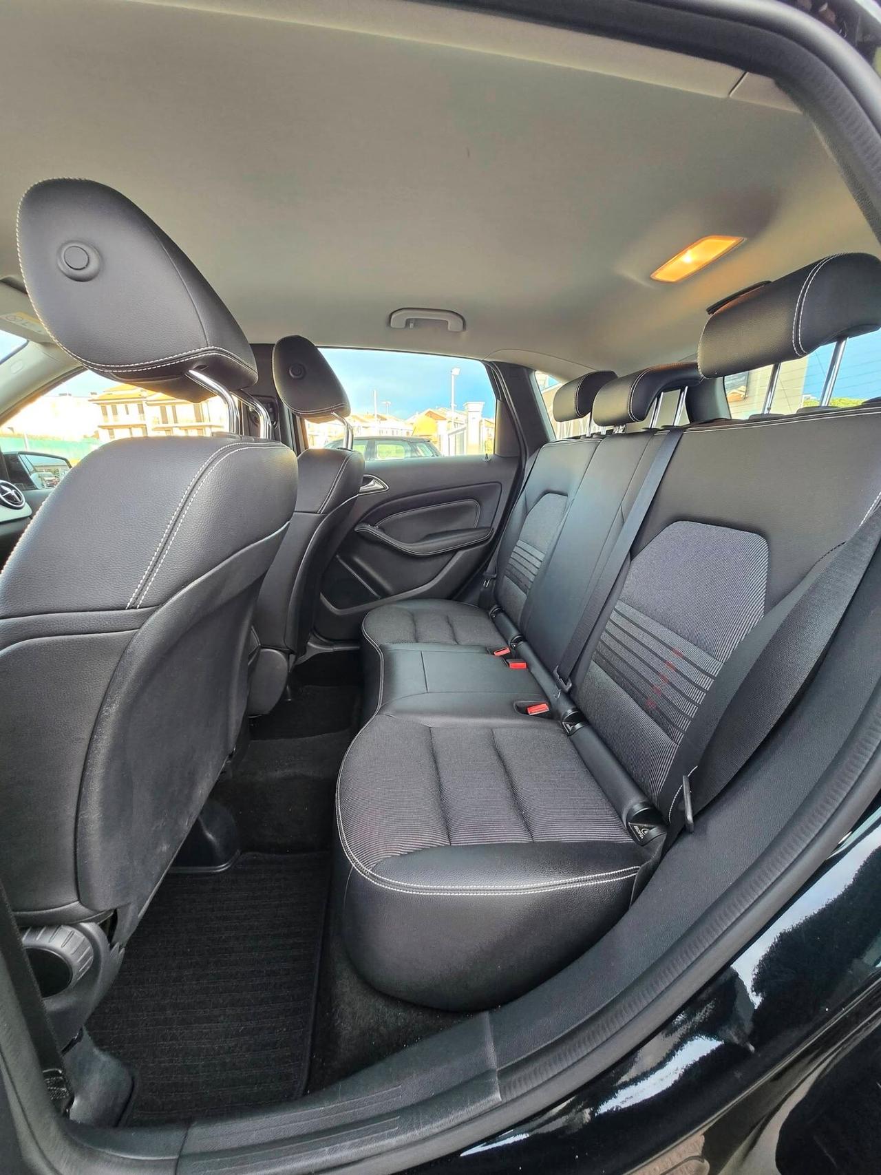 Mercedes-benz B 180 d Automatic Premium