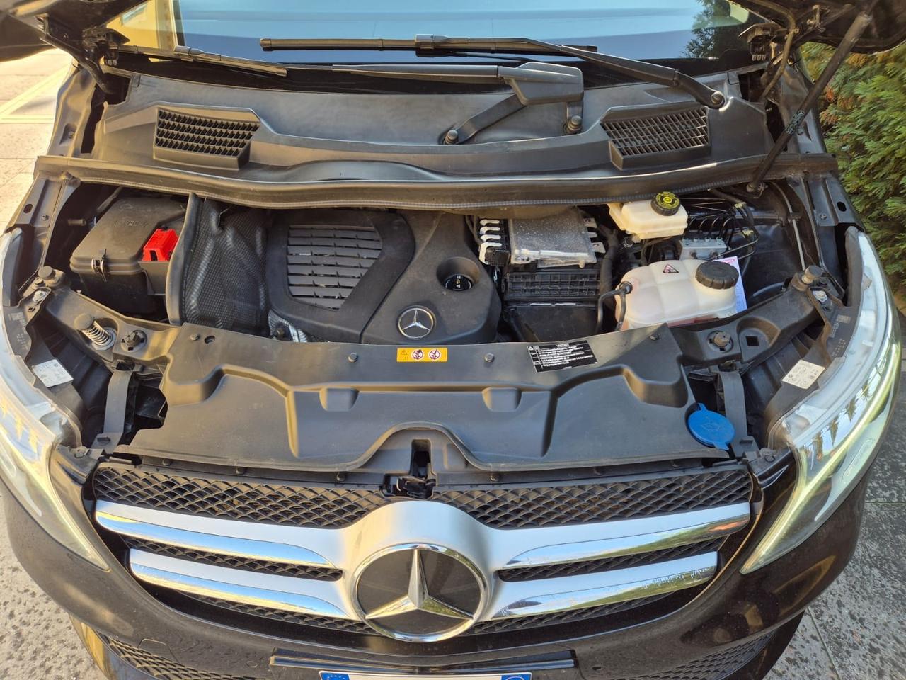 Mercedes-benz V 250 V Long 220 d AMG Line Premium 7 posti PELLE auto