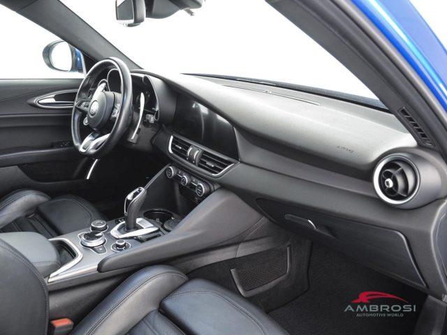 ALFA ROMEO Giulia 2.2 Turbodiesel 210 CV AT8 AWD Q4 Veloce