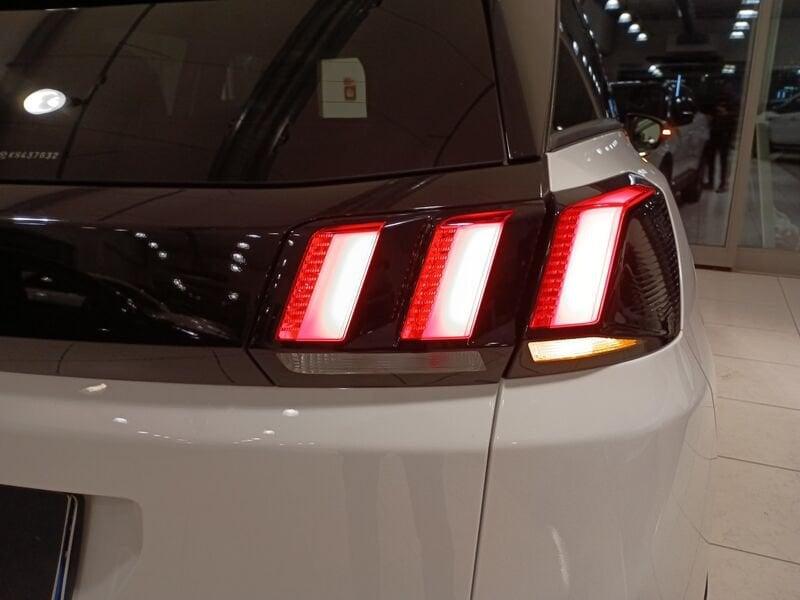 Peugeot 3008 BlueHDI 130 EAT8 S&S Allure