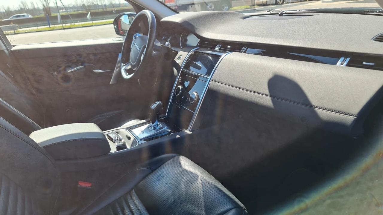 Land Rover Discovery Sport 2.0D I4-L.Flw 150 CV AWD Auto R-Dynamic HSE