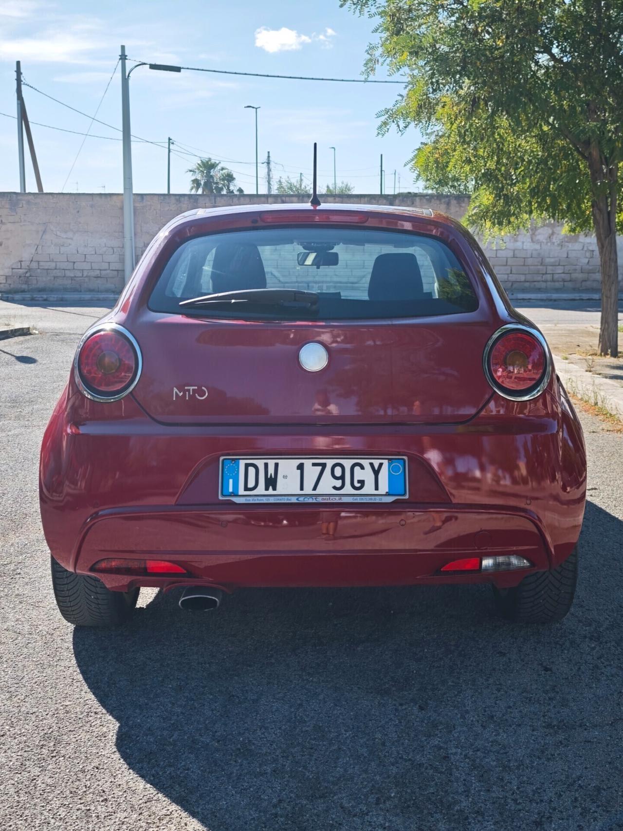 Alfa Romeo MiTo 1.6 JTDm 16V Distinctive Sport Pack