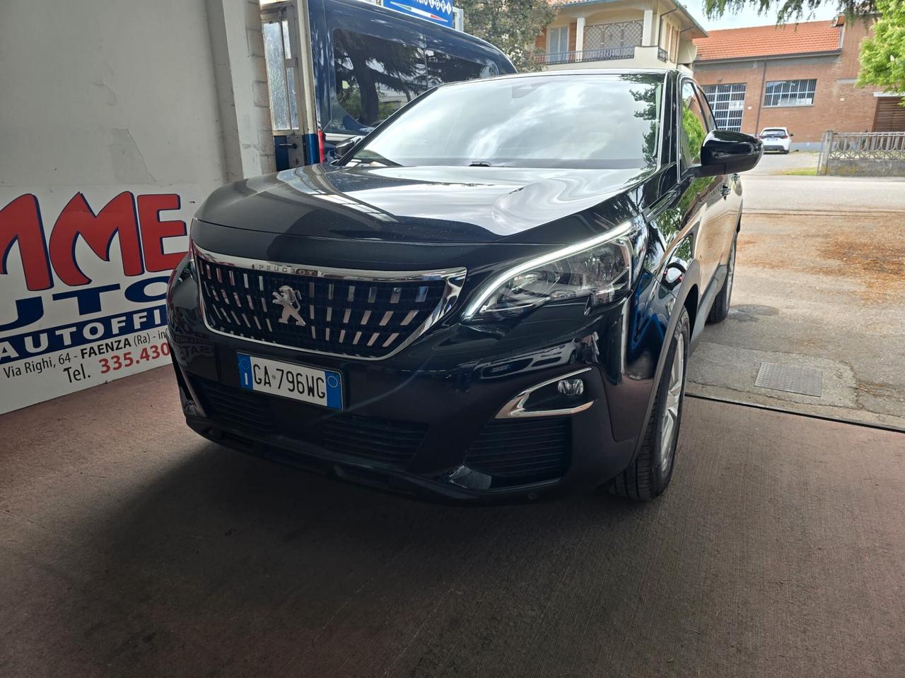 Peugeot 3008 BlueHDi 130 S&S Business da 180,00 mese