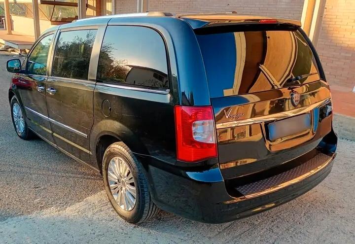 Lancia Voyager 2.8 Turbodiesel Silver 177 CV