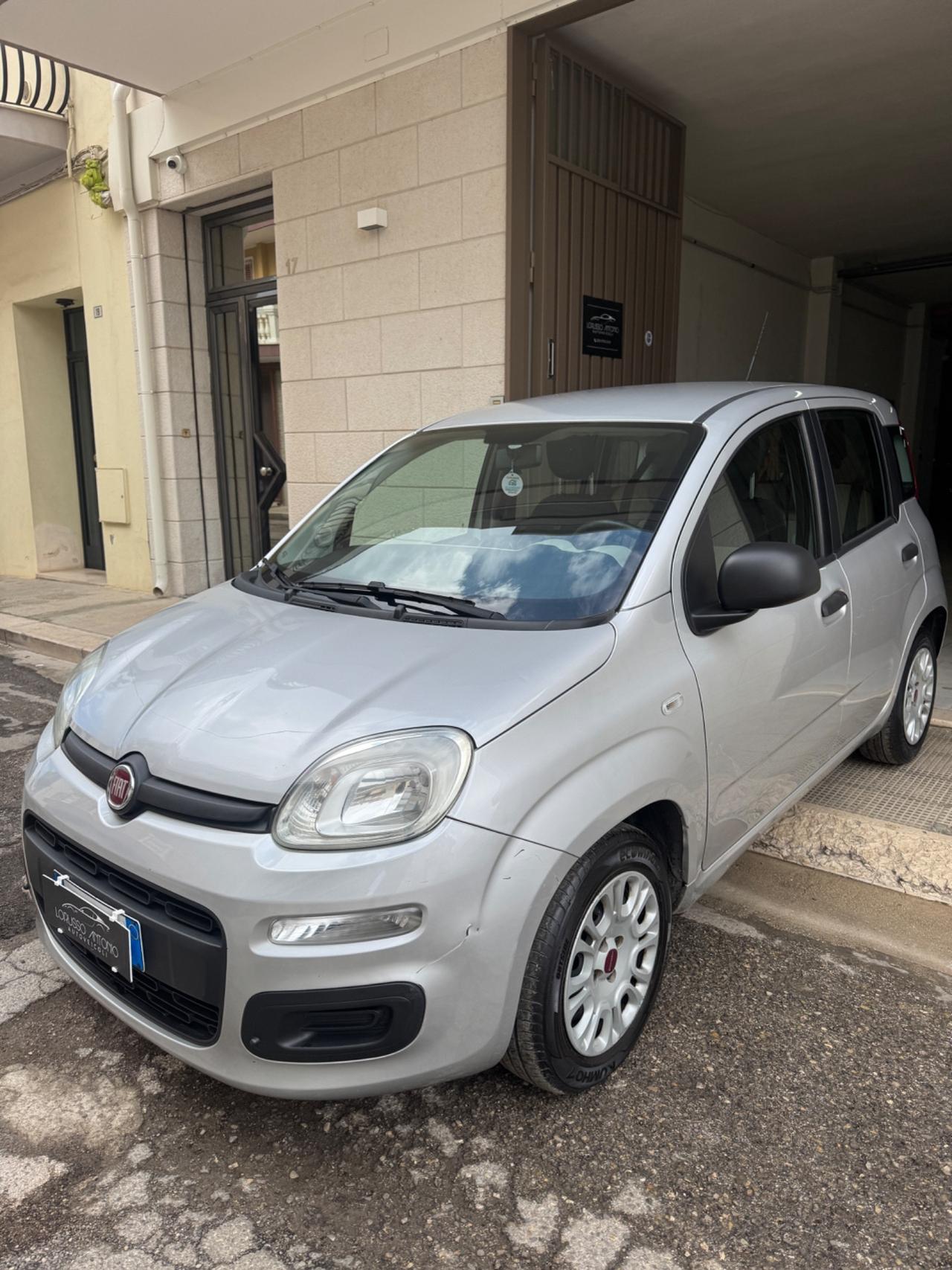 Fiat Panda 1.2 Lounge Euro 6