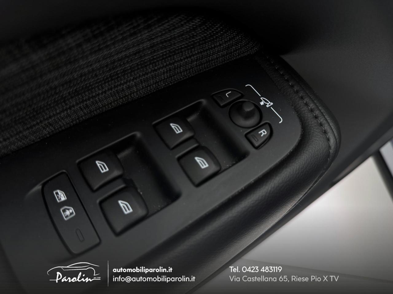 VOLVO XC60 B4 (d) automatico Core Telecamera-CarPlay-Navi