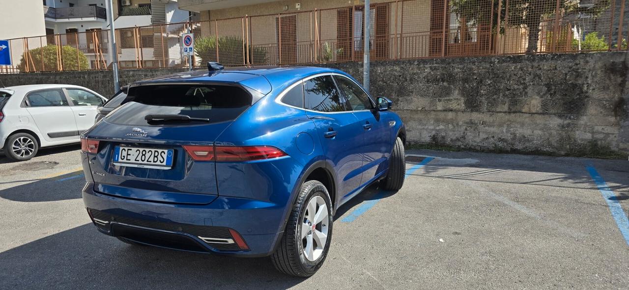 Jaguar E-Pace 2.0D I4 163 CV R-Dynamic