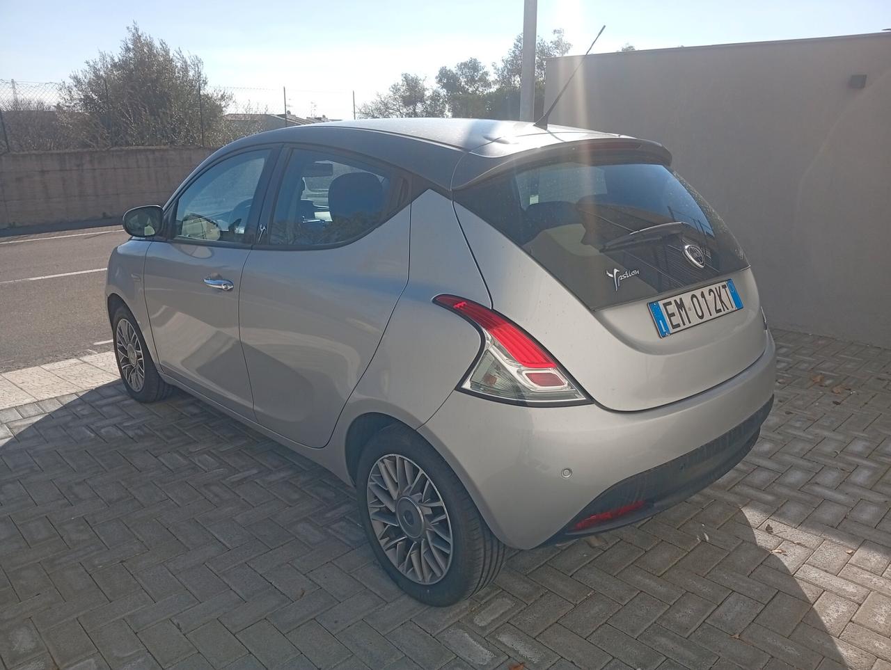 Lancia Ypsilon 1.3 MJT 16V 95 CV 5 porte S&S Platinum
