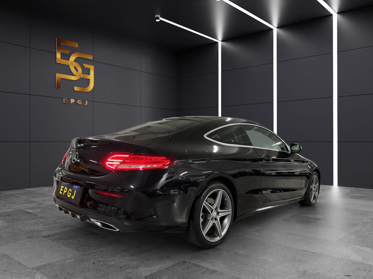 Mercedes-benz C 220 d Coupé Premium