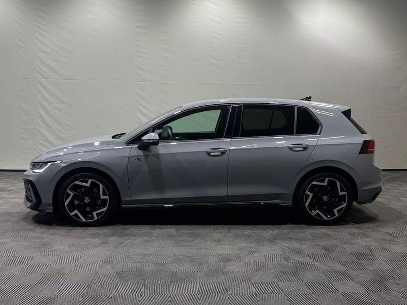 Volkswagen Golf 1.5 eTSI ACT 110kW R-Line DSG CAMERA 360 LED NAVI