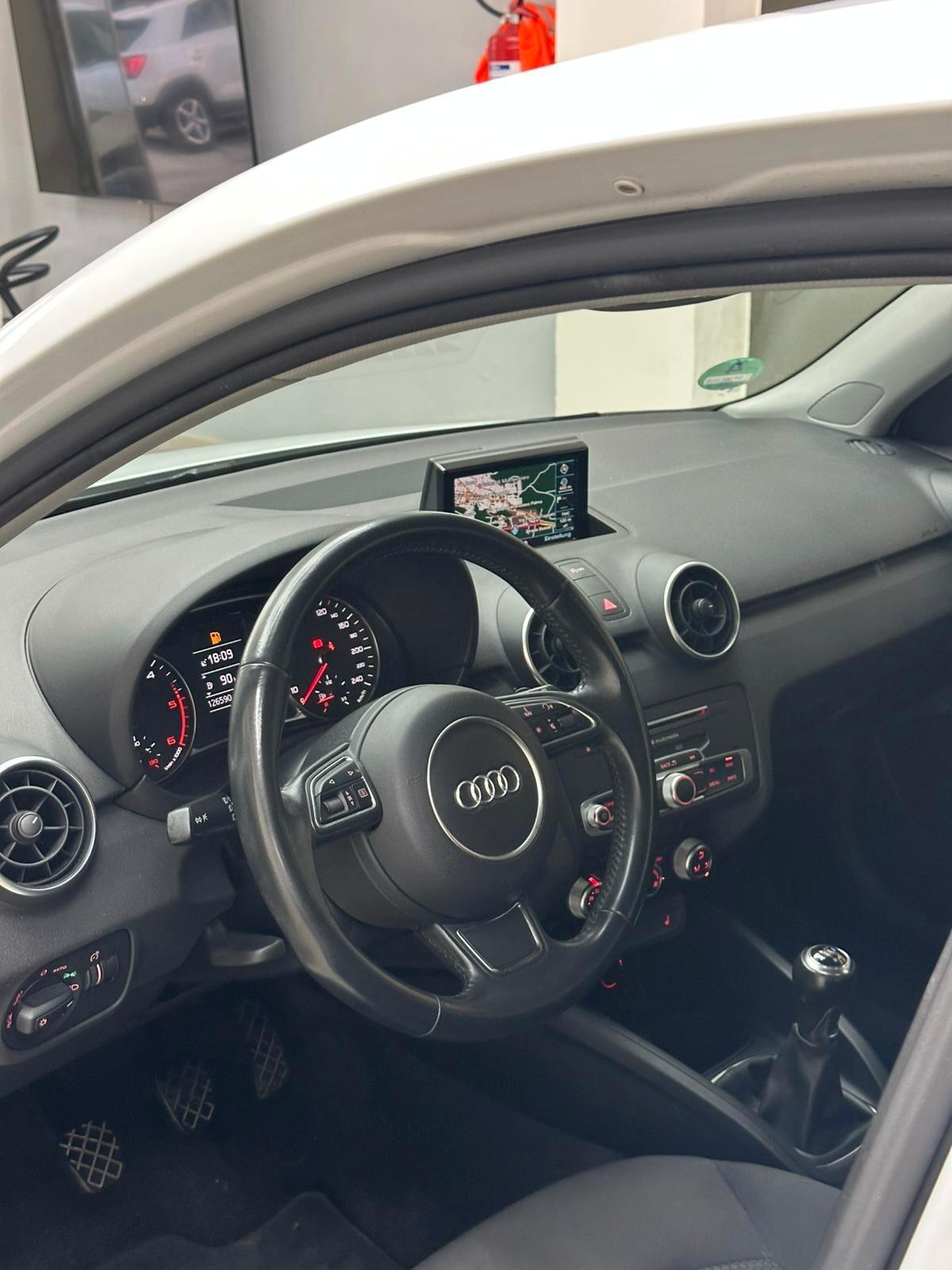 Audi A1 SPB 1.4 90cv TDI Design