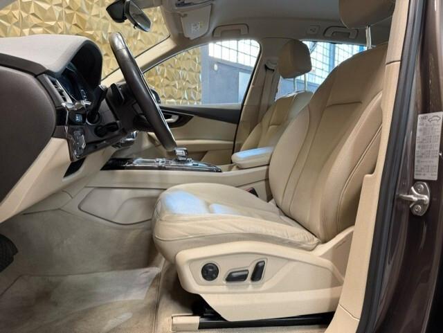 Audi Q7 50 TDI quattro tiptronic Sport Plus