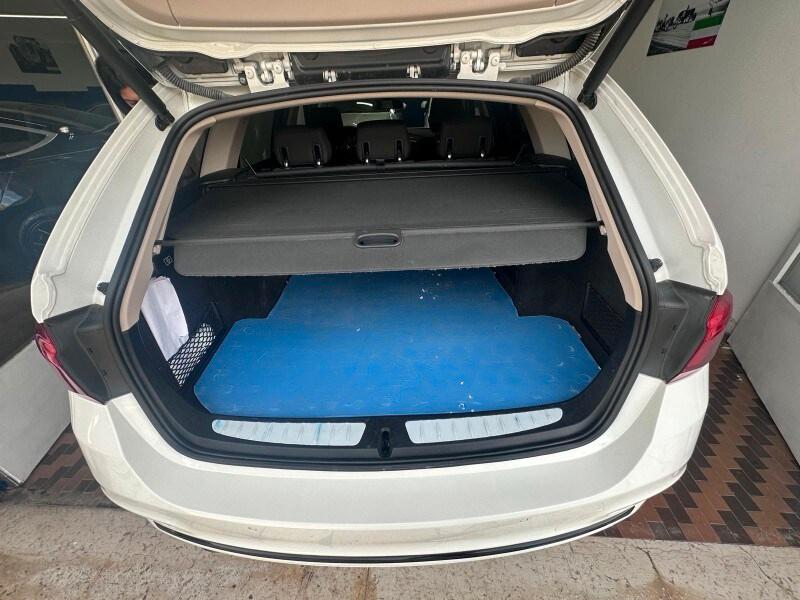 BMW Serie 3 (F30/31) 316d Touring Business A...