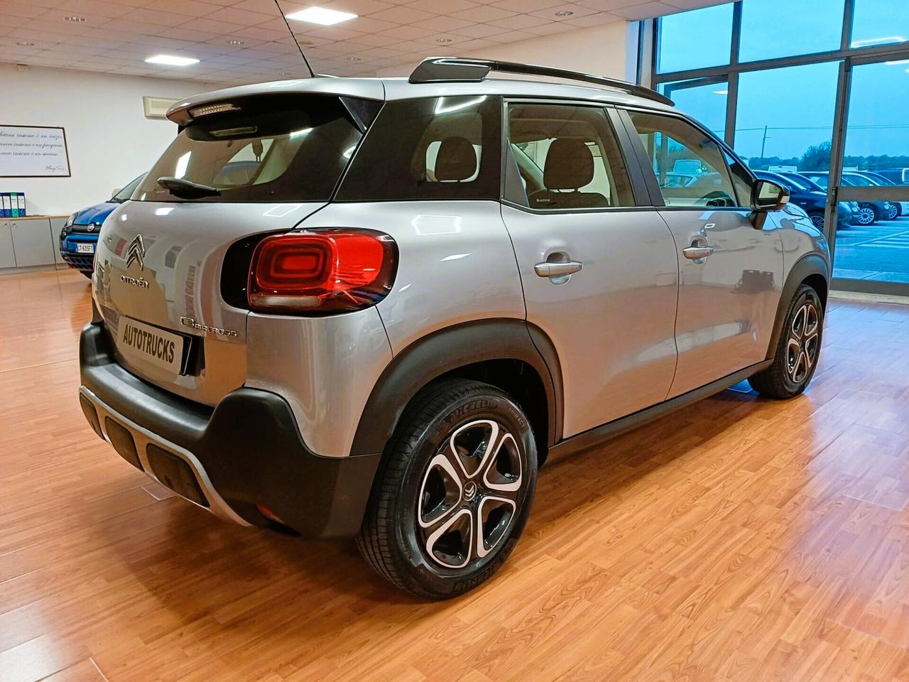 Citroen C3 Aircross C3 Aircross BlueHDi 100 S&S Shine