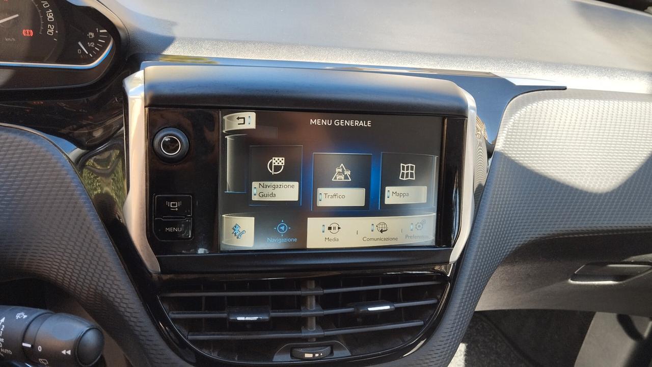PEUGEOT 2008 1.6 DIESEL NAVI -GARANZIA FULL