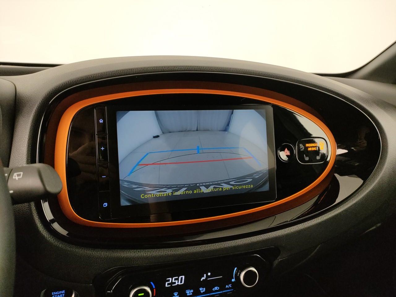 TOYOTA Aygo X 1.0 Lounge 72cv s-cvt