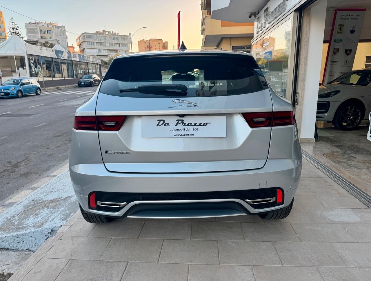 Jaguar E-Pace 2.0D I4 163 CV AWD Auto R-Dynamic SE