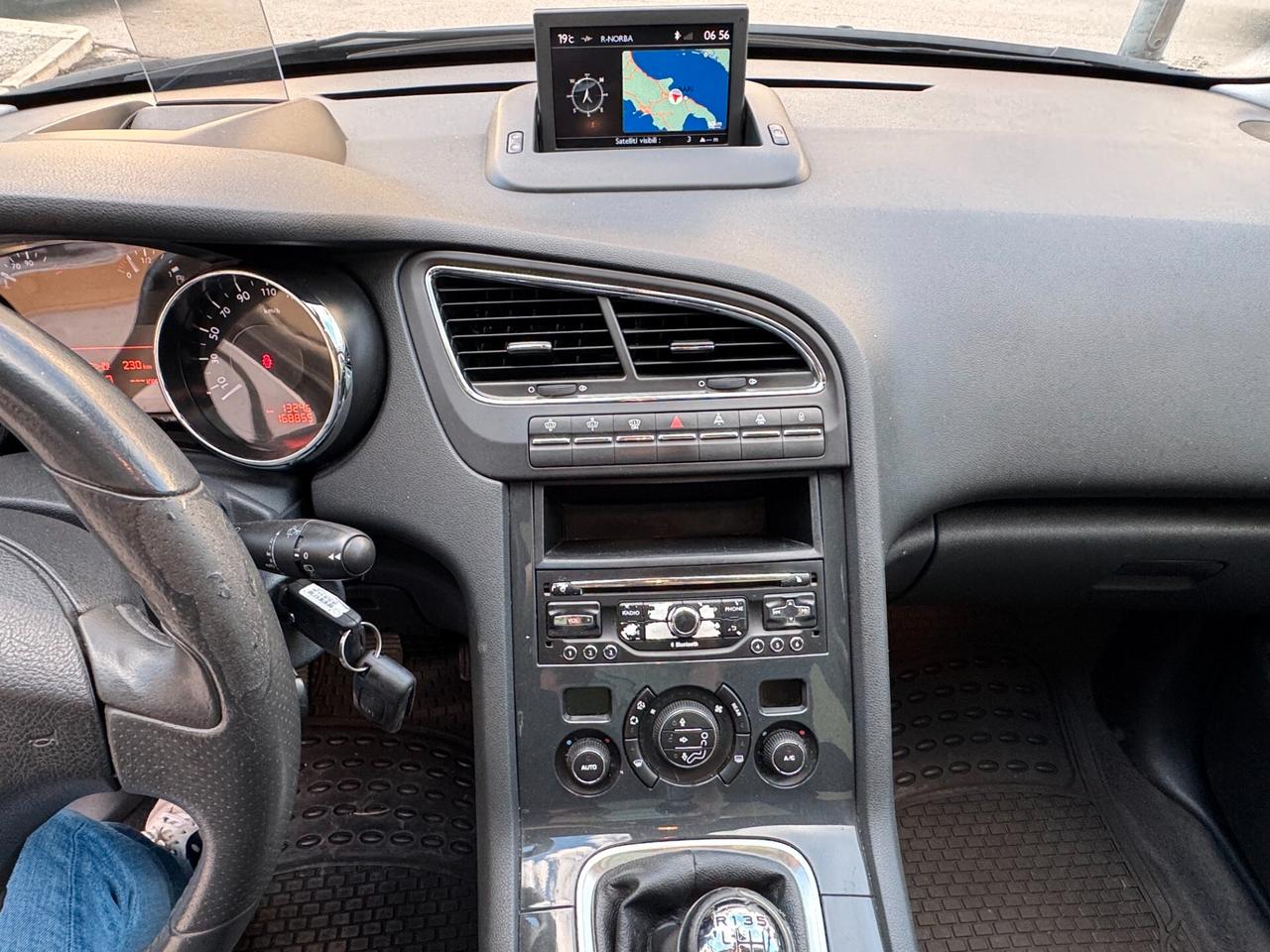 PEUGEOT 5008 1.6 HDI 115 CV. ALLURE 7 POSTI TETTO+NAVI