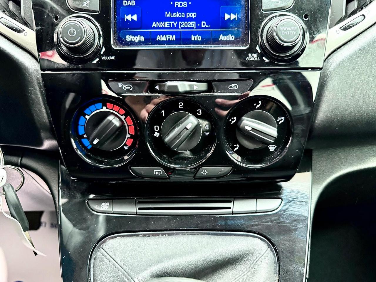 Lancia Ypsilon 1.0 FireFly 5 porte S&S Hybrid Ecochic Gold
