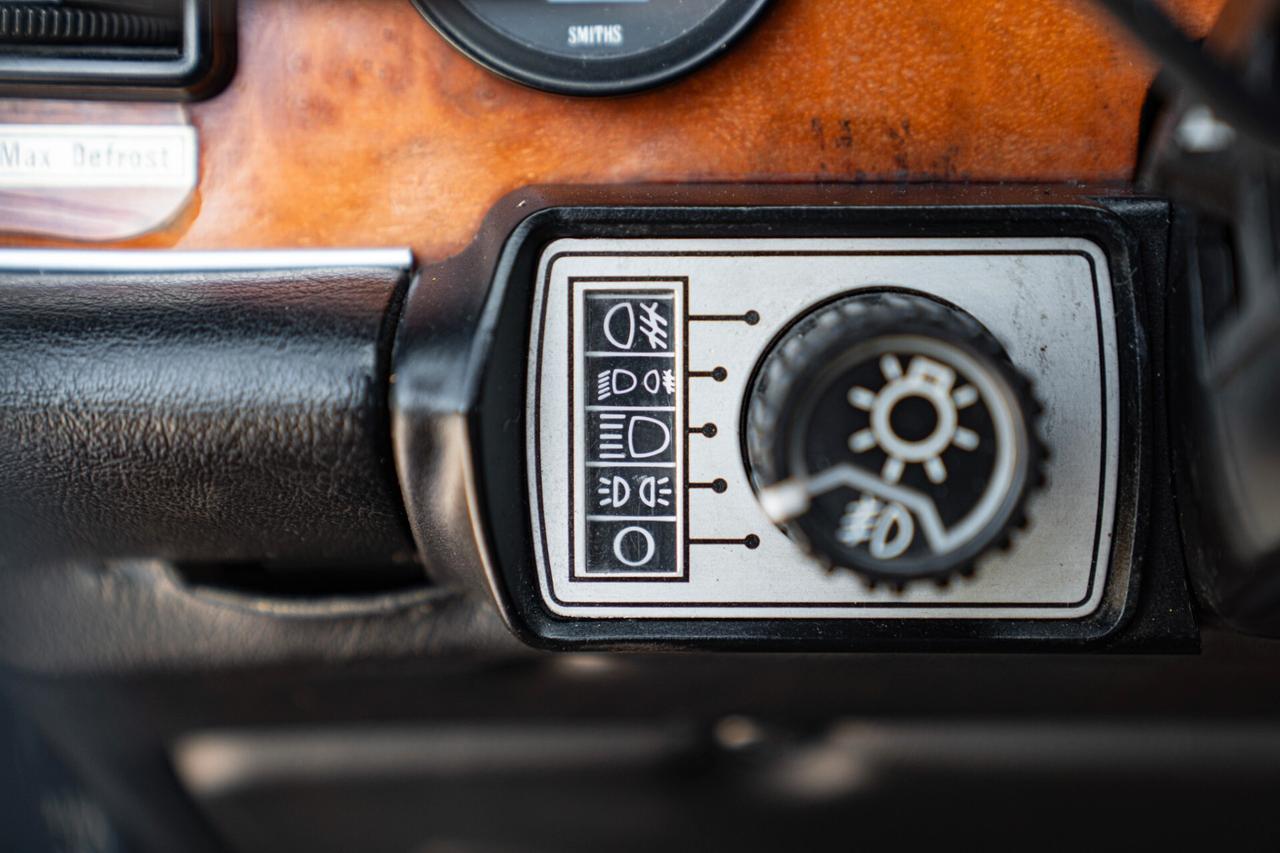 Jaguar XJ6 4.2 MANUALE - JAG00089
