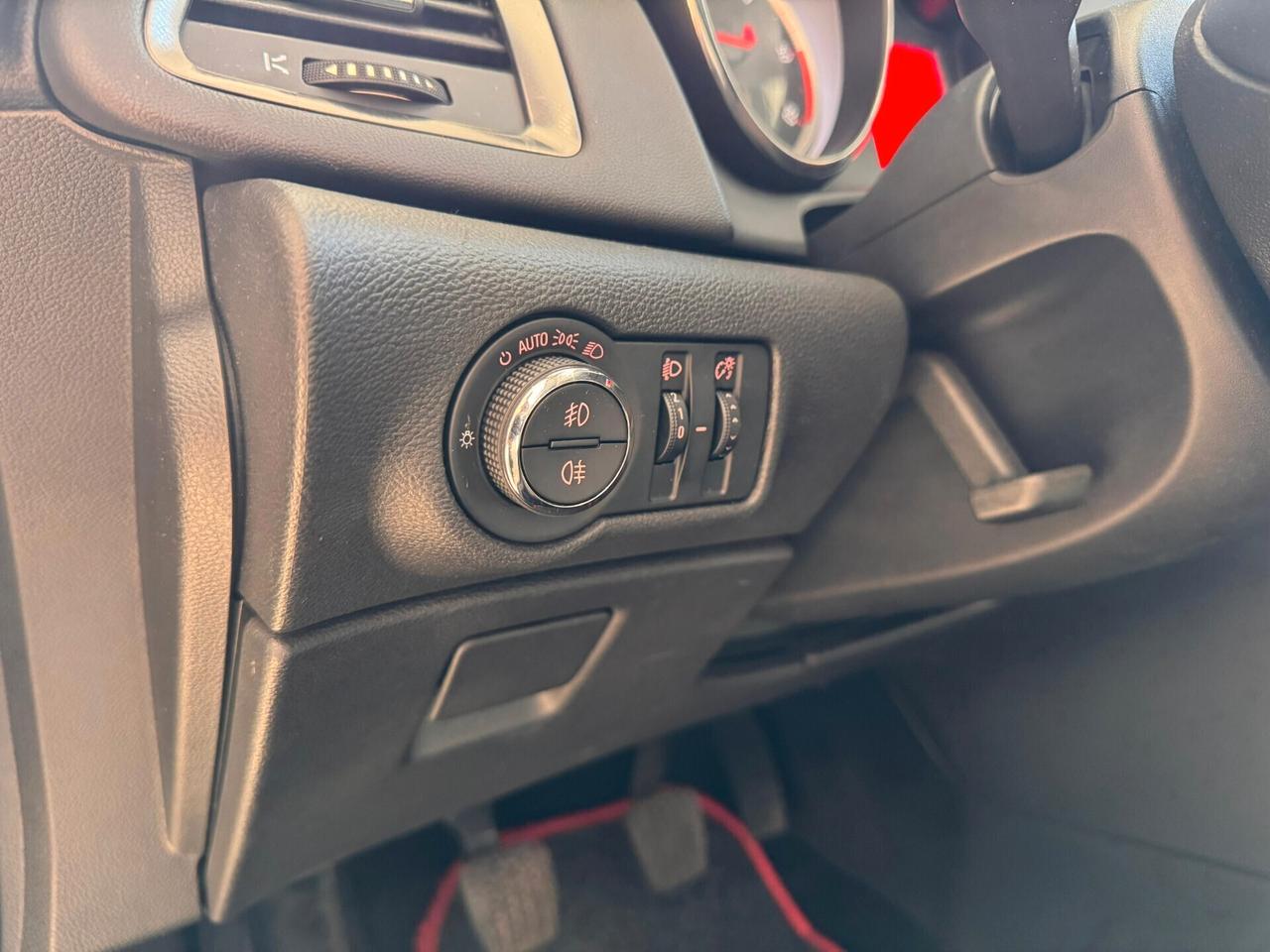 Opel Astra 1.7 CDTI 110CV 5 porte Cosmo